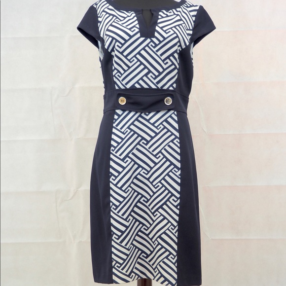 Perfect Navy Work Dress with Cute Detail - Picture 3 of 6